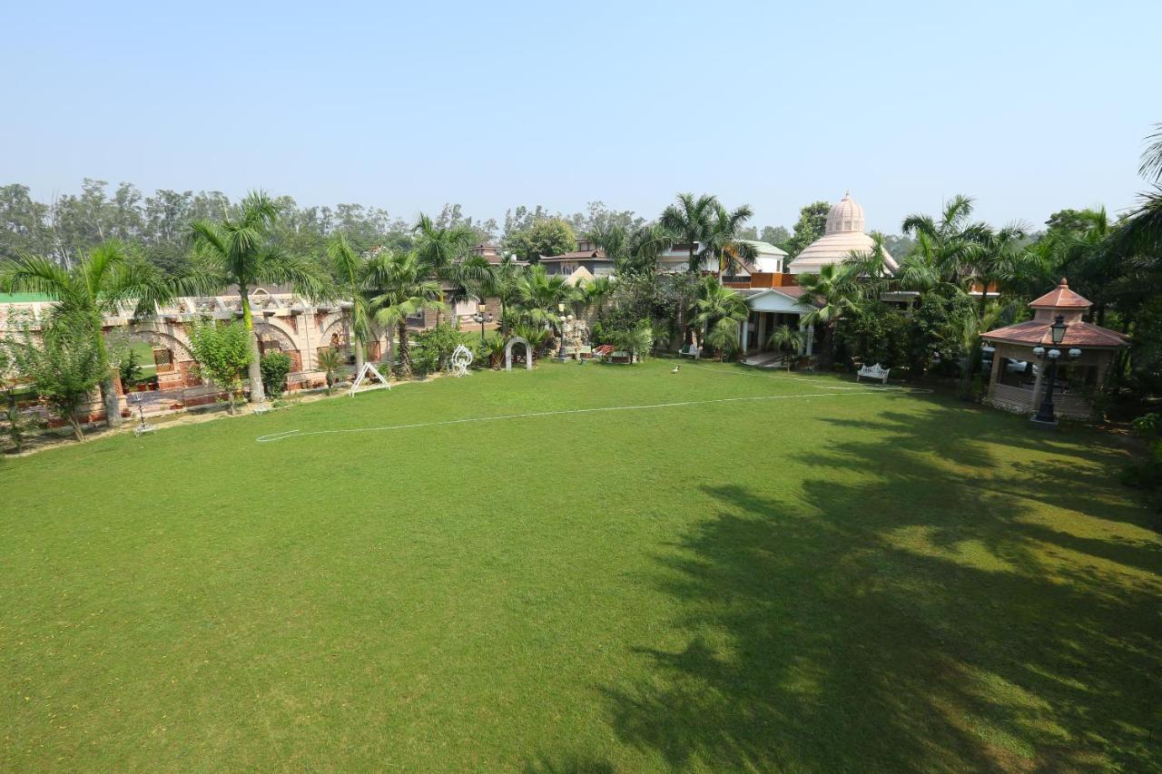 Hotel Mann The Palm Retreat Lucknow Exterior foto