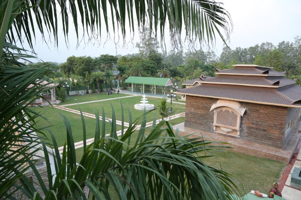 Hotel Mann The Palm Retreat Lucknow Exterior foto