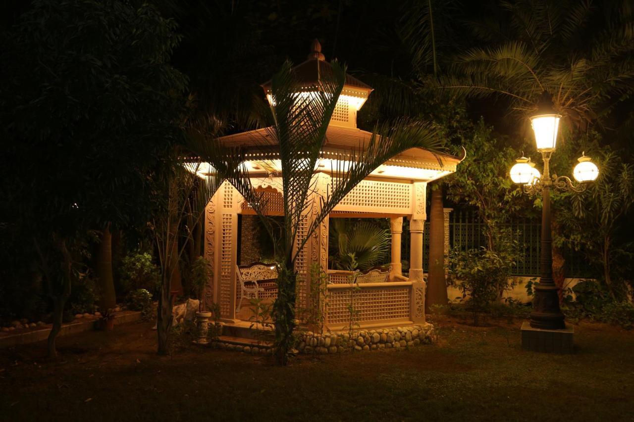 Hotel Mann The Palm Retreat Lucknow Exterior foto